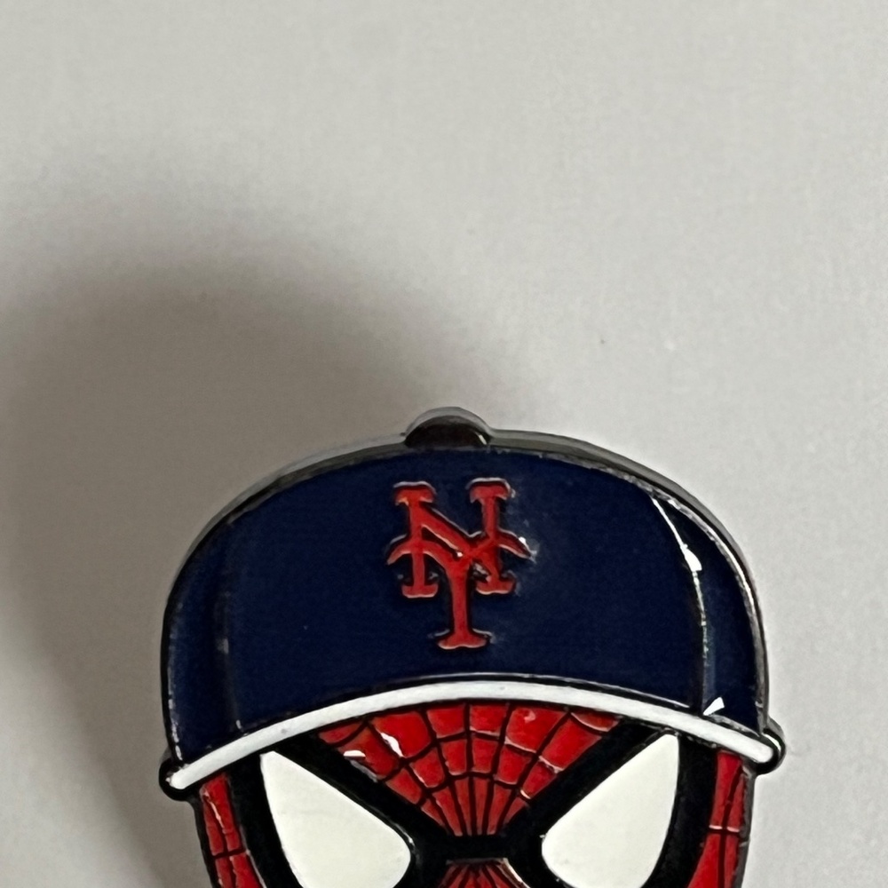 New York Mets Spiderman Hat Pin Pocket Peeker Sitter Pins Hats Fitted New Era - Picture 2 of 8